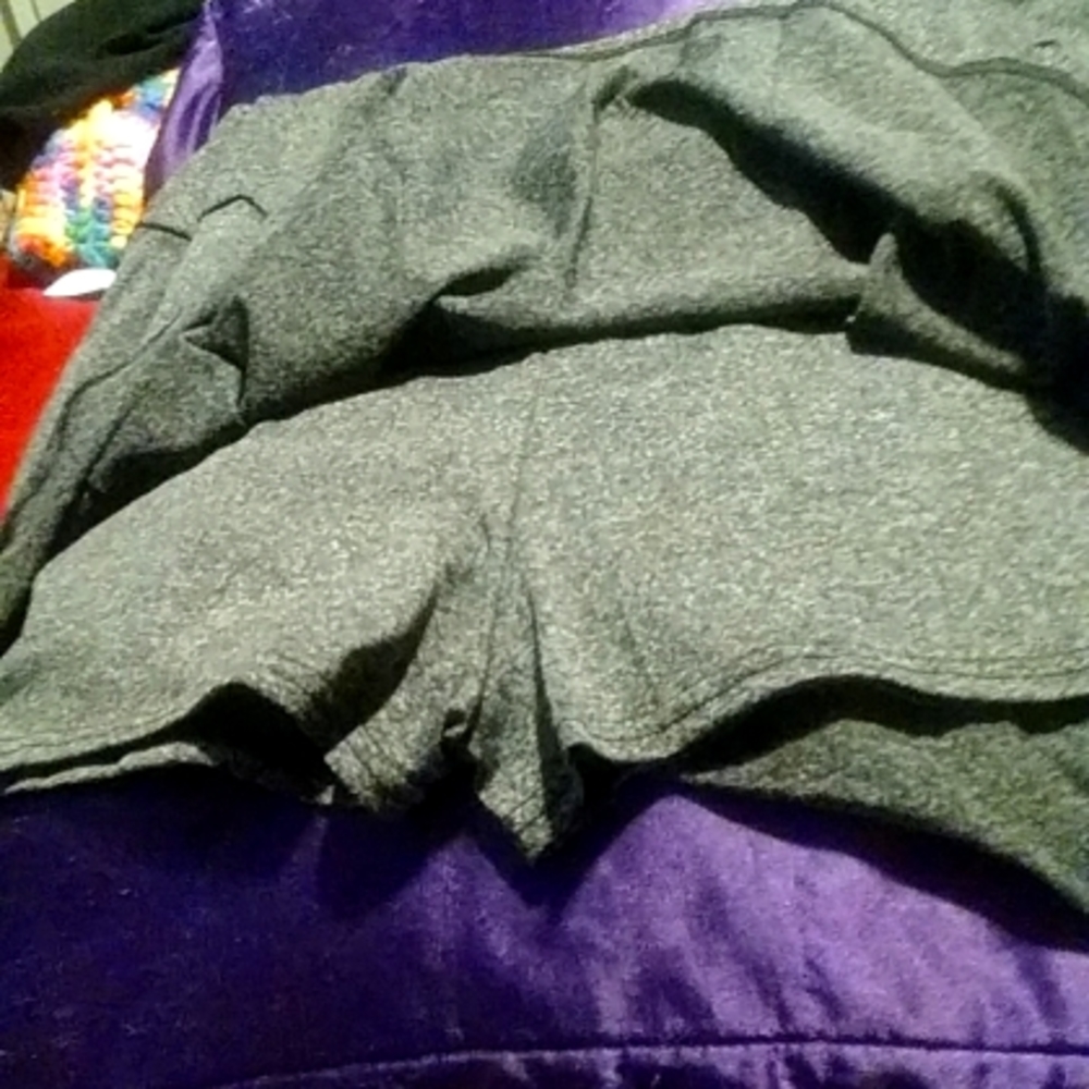 "Skorts" - Picture 3 of 3